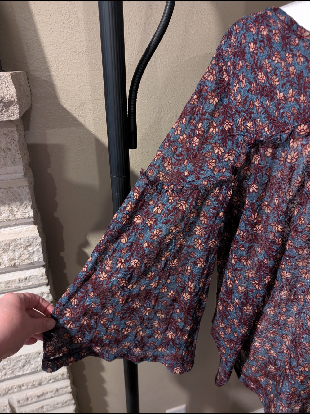 LOGO by Lori Goldstein 1X Blue and Burgundy Floral Tunic Top - Picture 5 of 10